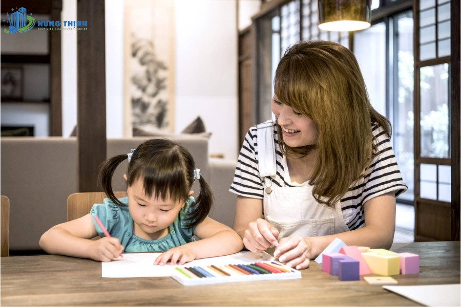 Tìm người giúp việc trông trẻ sơ sinh