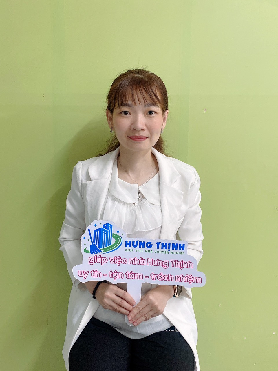 Chị Trần Thị Hà sinh năm 1987 quê ở An Giang đang tìm công việc giúp việc nhà, phụ chăm bé.