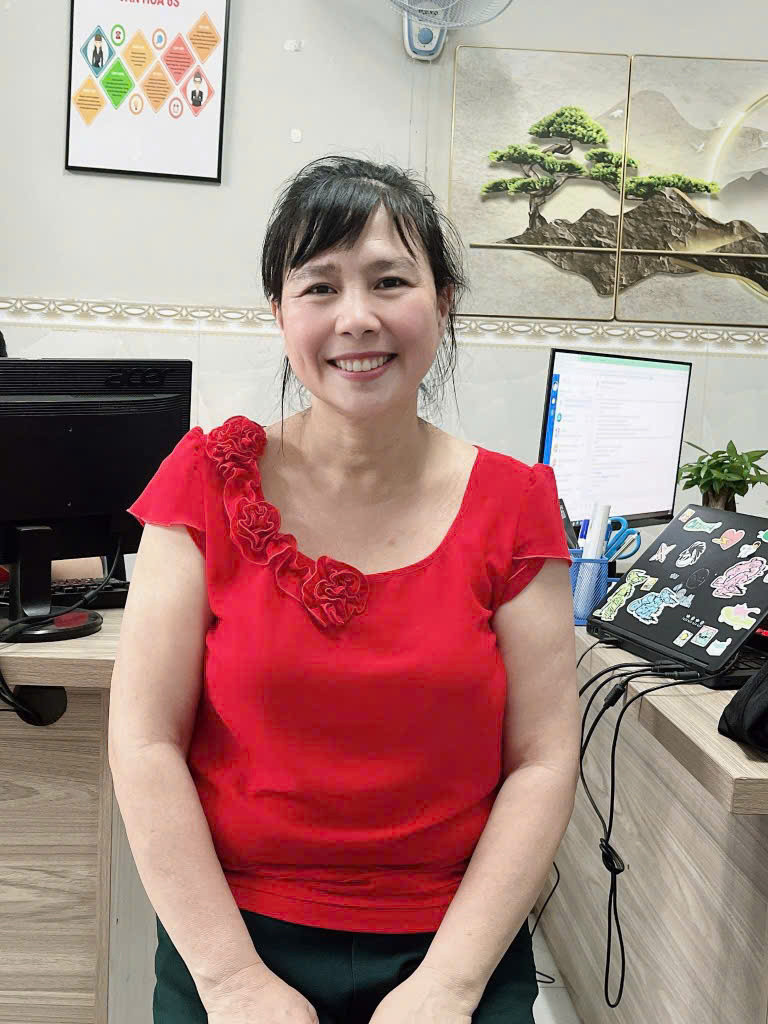 Lê Thị Na tìm việc