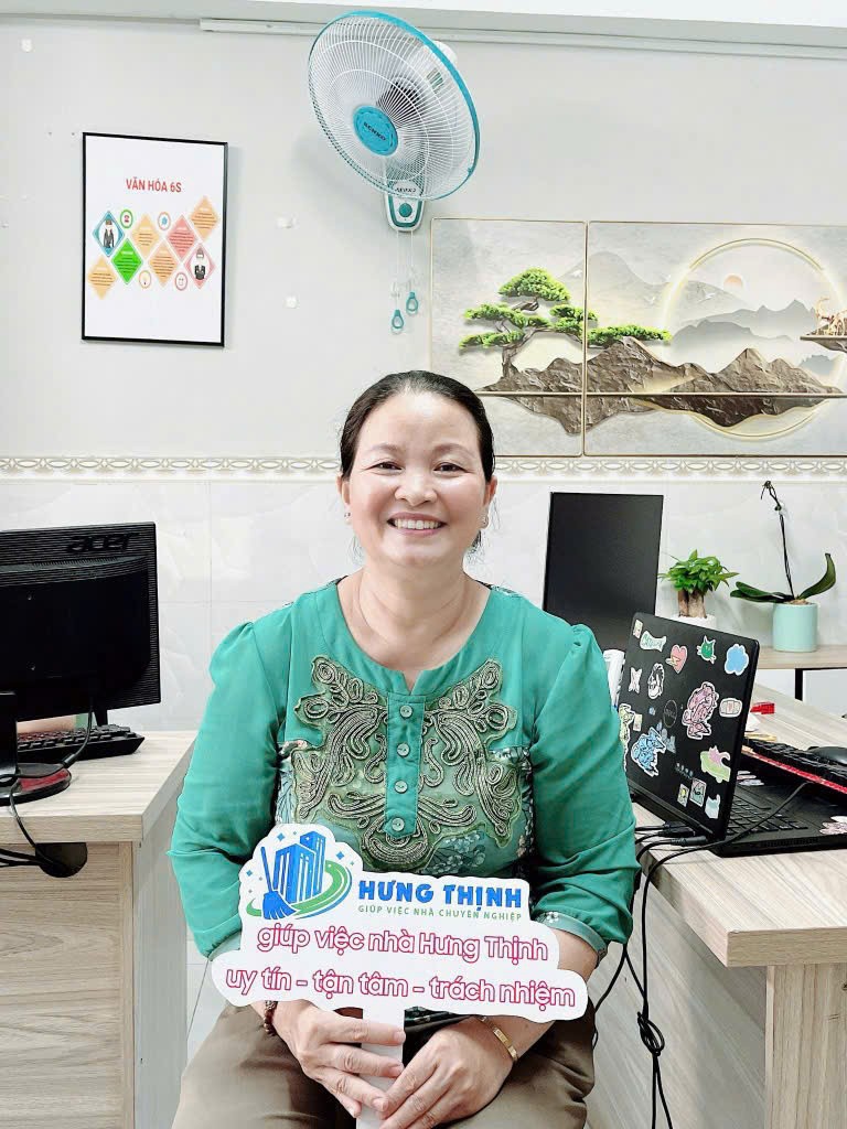 Nguyễn Kim Hương tìm việc