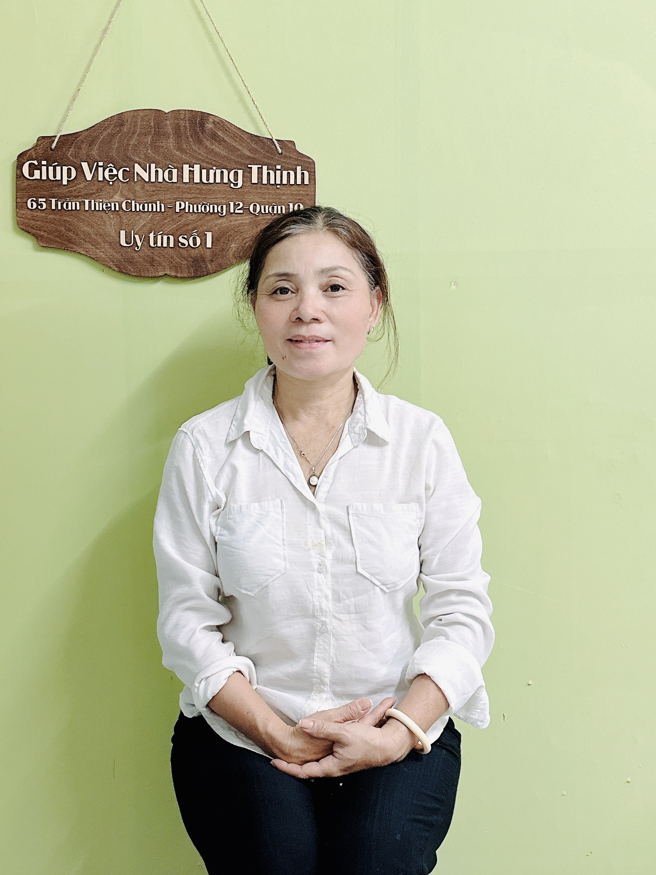 Phạm Thùy Linh tìm việc