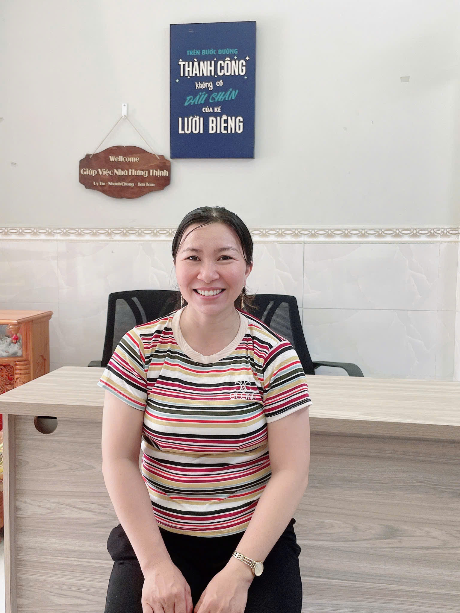 Chị Liên - 1982 - Huế- chuyên giúp việc nhà - chăm bé - Lương 7 triệu