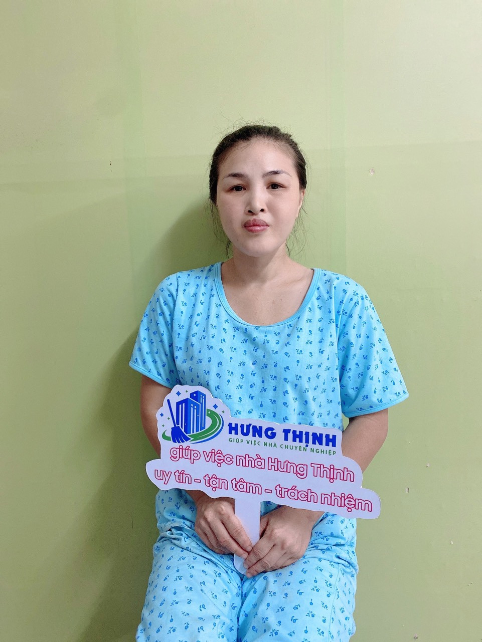 Cô quyên chuyên giúp việc nhà chăm bé làm lâu dài LH 0963255570 NHẬN VIỆC NGAY Ạ