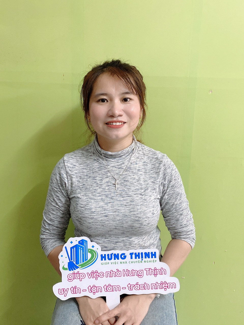 Chị Cao Thị Thu Hiền sinh năm 1994, quê ở Long An đang tìm việc làm bao ăn ở lại