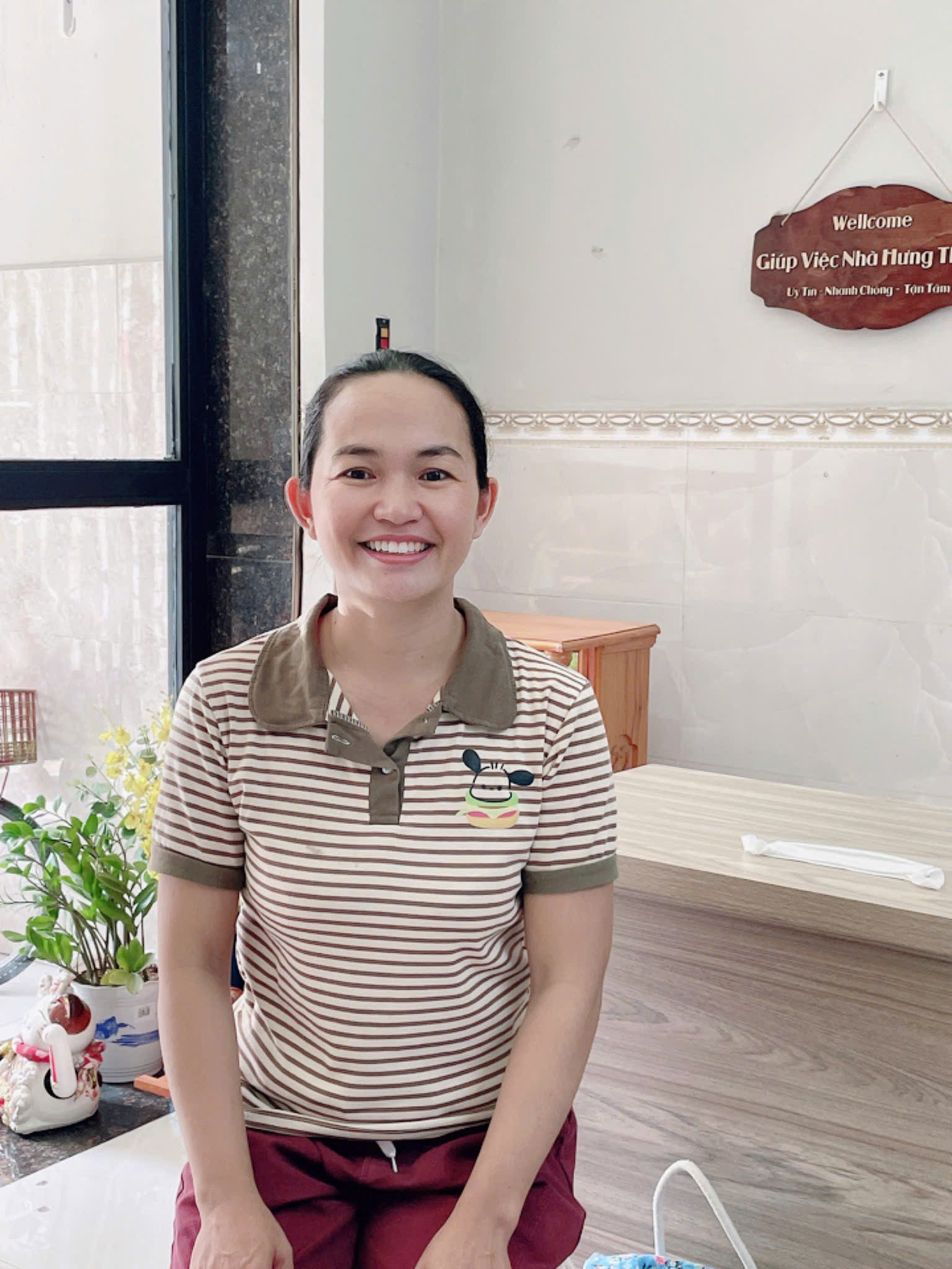 Chị Nguyễn Thị Quỳnh Nhi - 1983 - Ninh Thuận - chuyên giúp việc nhà - chăm bé