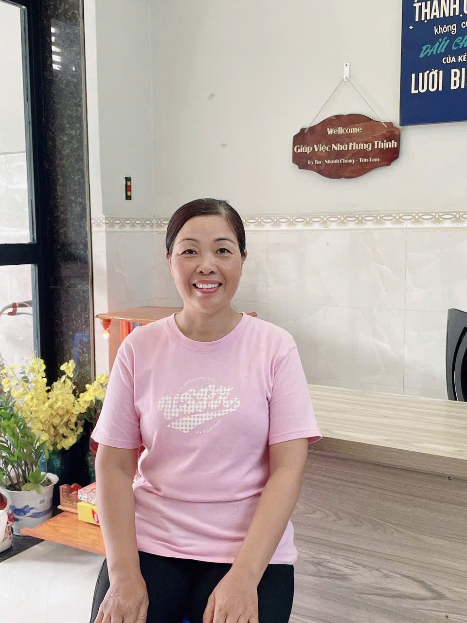 Nguyễn Thị Thu Hòa tìm việc