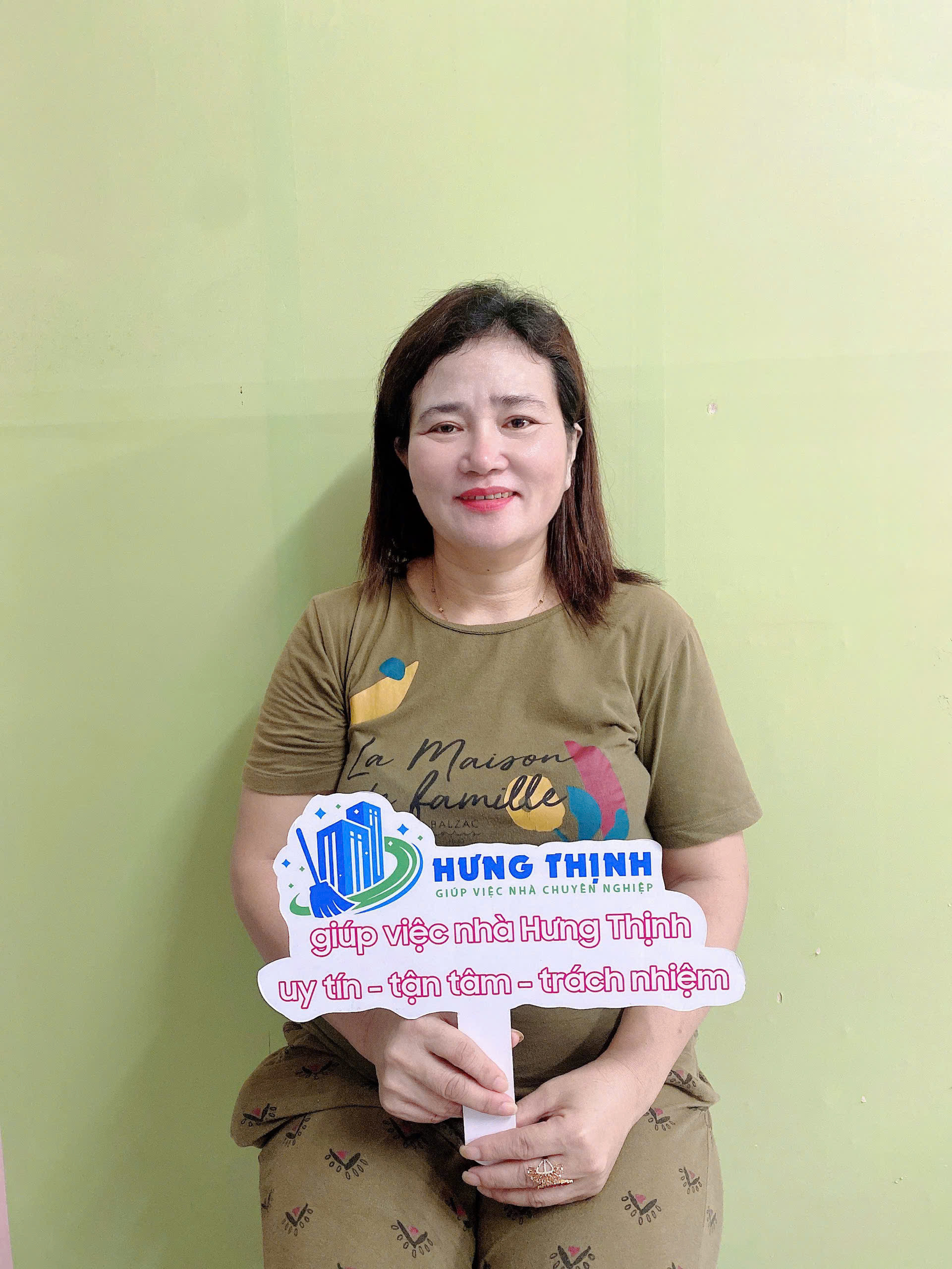 Chị Anh Lệ chuyên làm thời vụ tết và làm xuyên tết