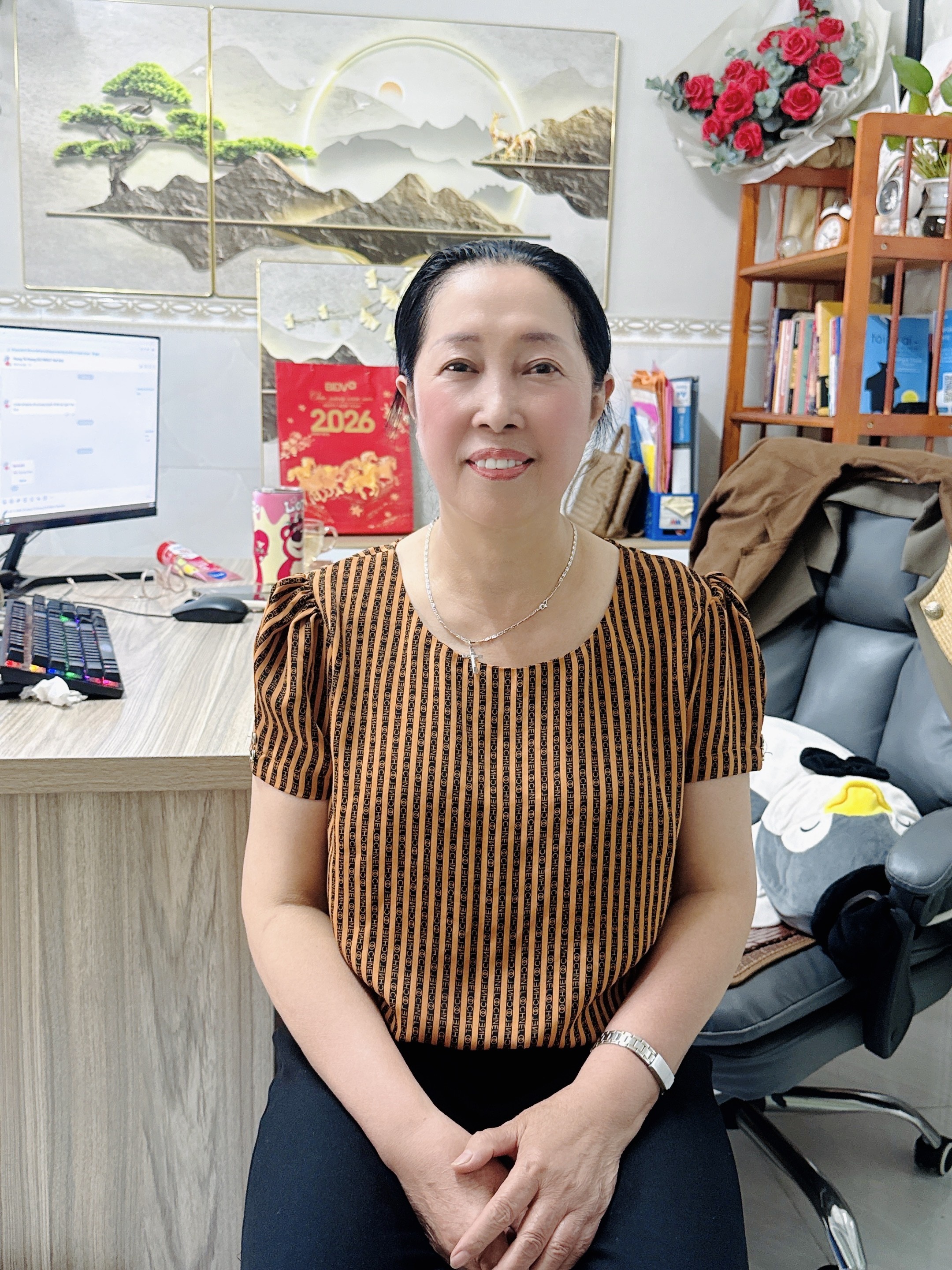 Hoàng Thị Hường tìm việc