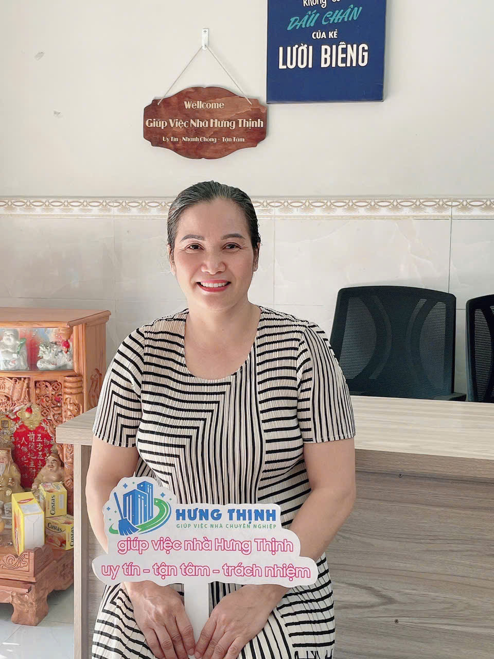 Chị - Huỳnh Thị Thu Hồng - 1971 - Đắk Lắk - Giúp việc nhàm, chăm bé