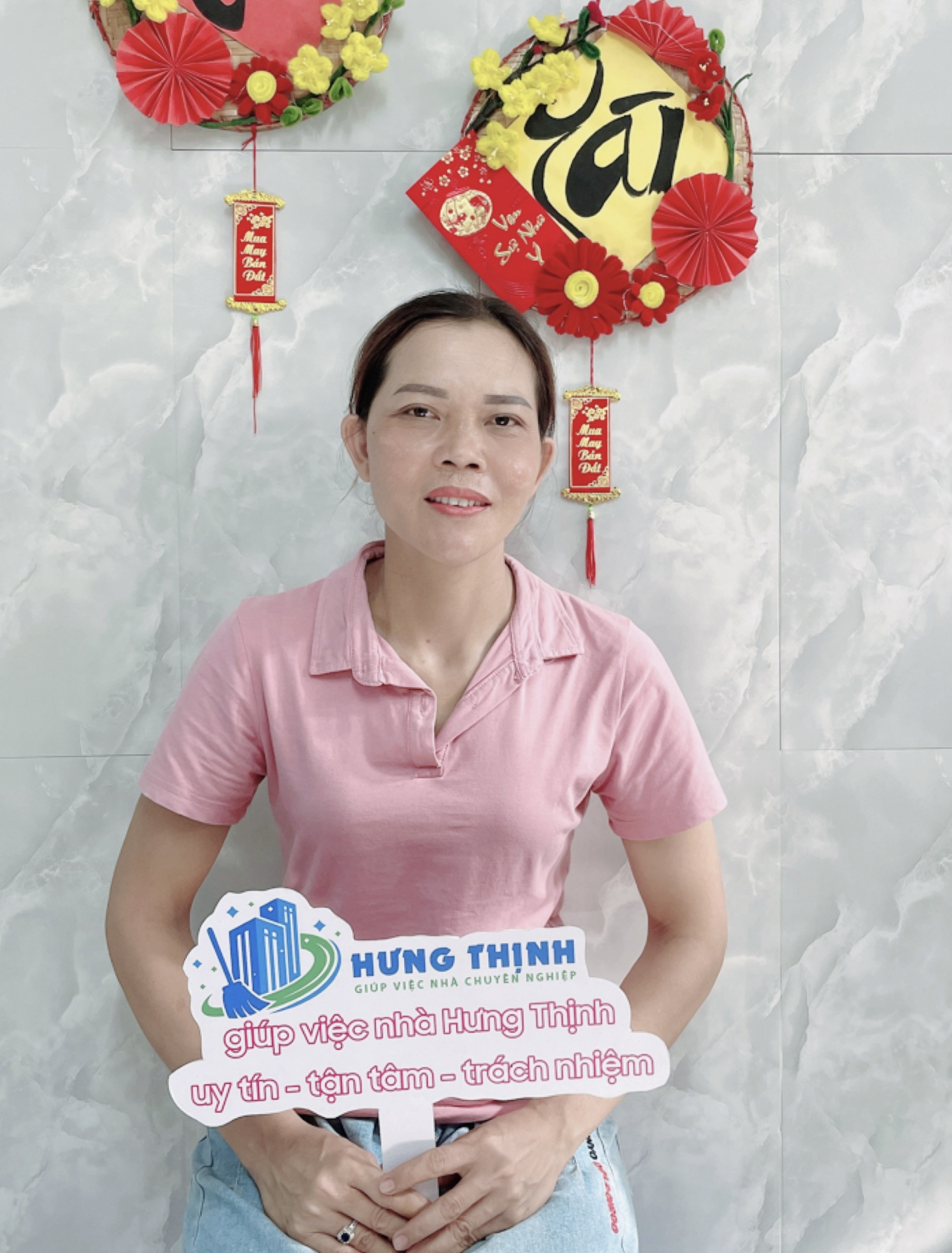 Chị Lộ Thị Đềm sinh năm 1989 quê ở Vĩnh Long đang tìm việc làm bao ăn ở lại