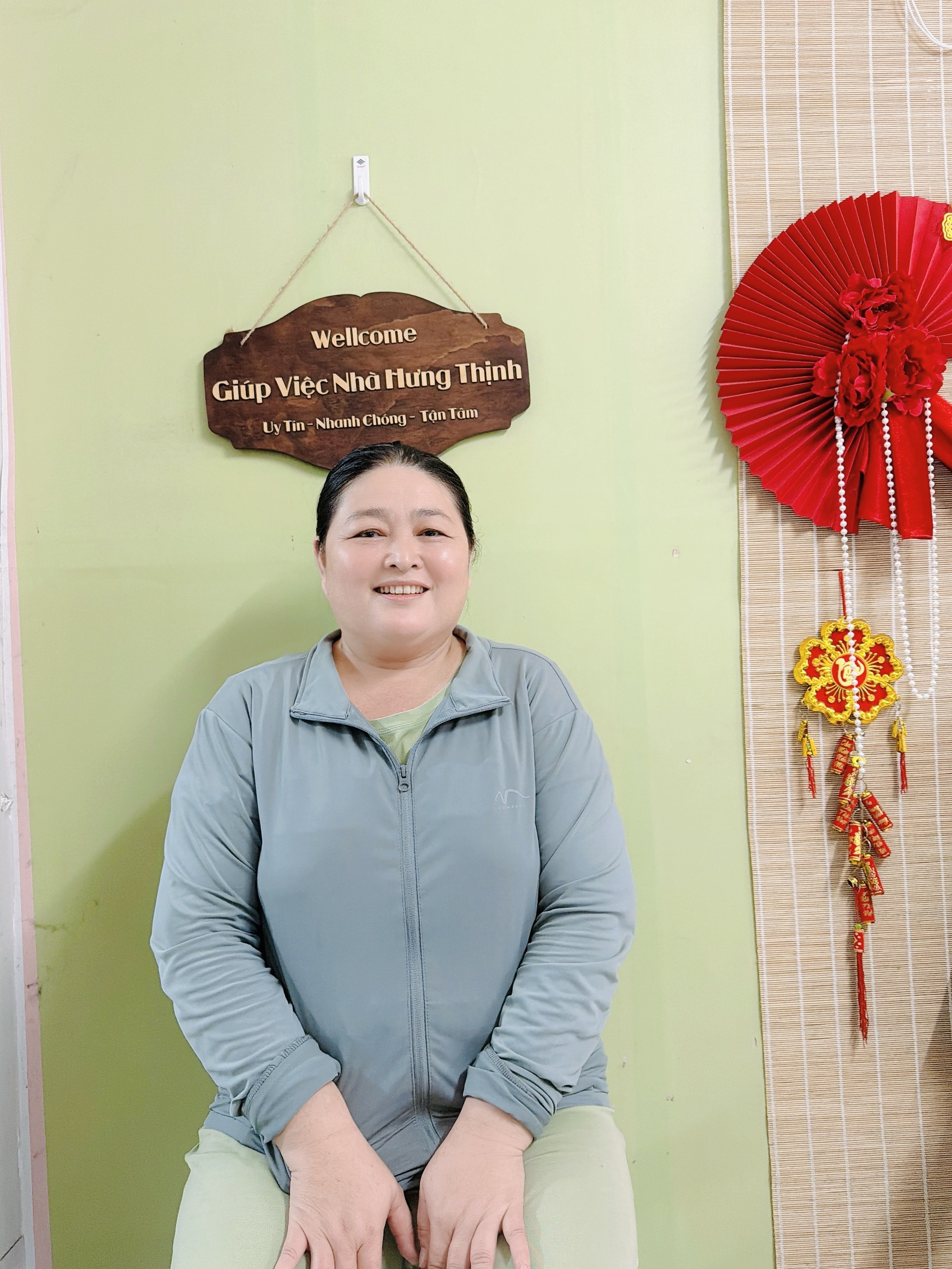 Cô Nguyễn Thị Ngọc Hương, sinh năm 1978, quê Ninh Thuận, chăm ông bà giỏi
