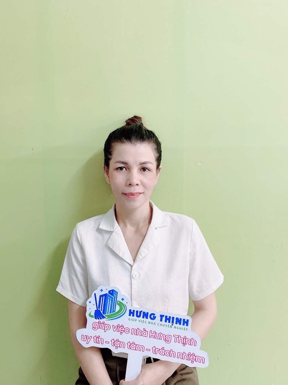 Chị Trần Thị Thu Thủy sinh năm 1983 quê ở Cà Mau đang tìm công việc bao ăn ở lại