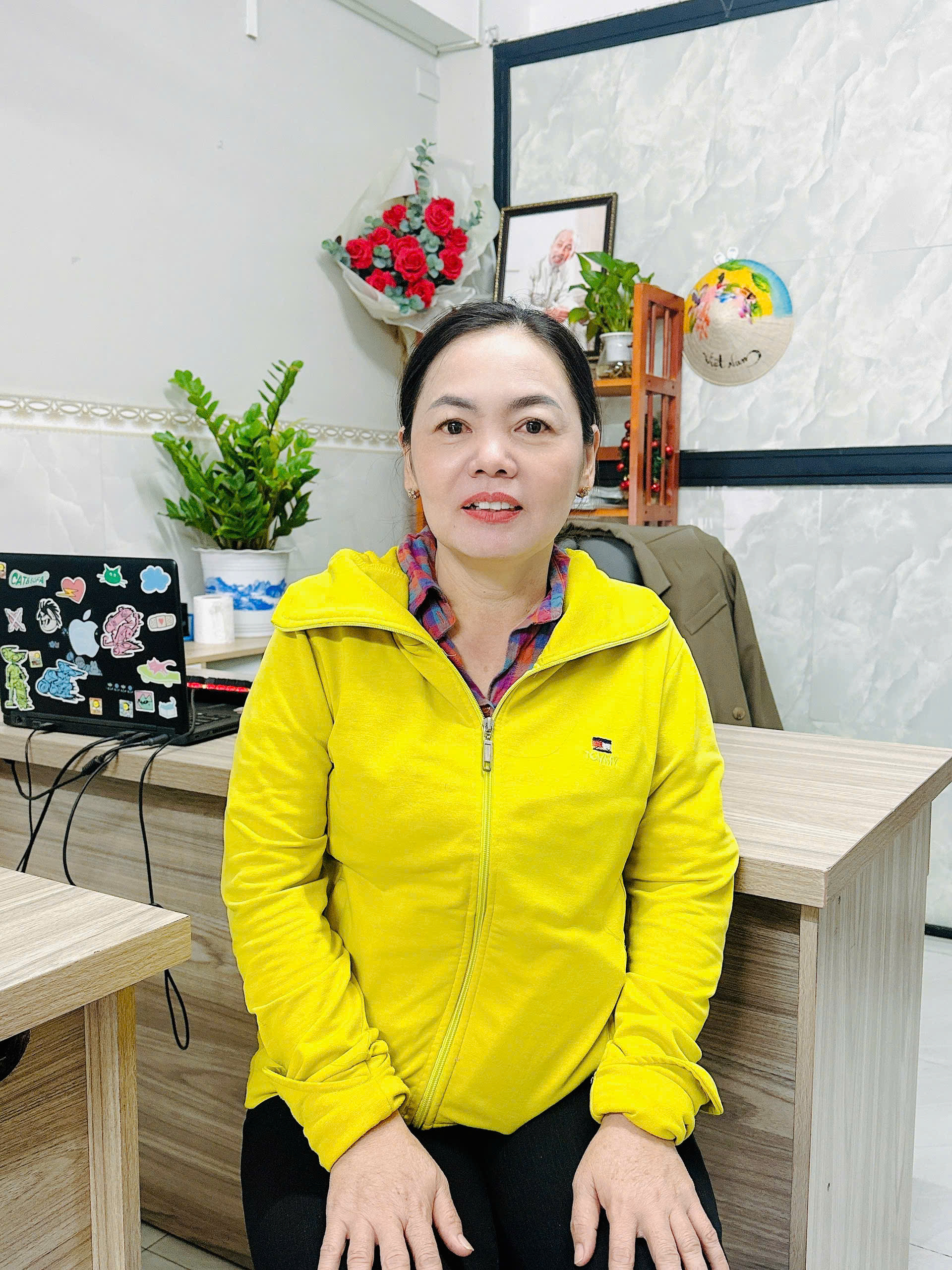 Chị Hận xin việc làm gấp bảo mẫu giúp việc nhà ( làm tết )