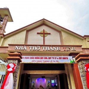 GẦN NHÀ THỜ THÁNH TỊNH QUẬN BÌNH THẠNH --TÌM CÔ GIÚP VIỆC NHÀ