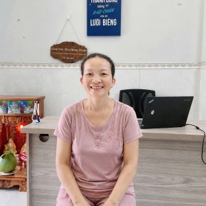 Chị Trăm nhanh nhẹn chịu khó đang tìm việc bao ăn ở lại ạ