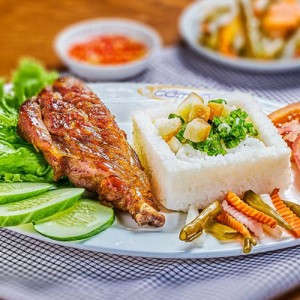 📣 Cần Gấp Cô Giúp Việc Nhà 🏡  Lh 0966529171