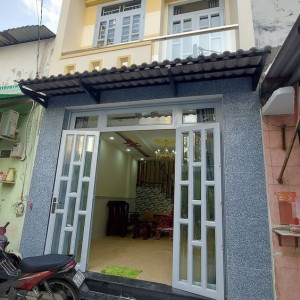 Tuyển Ngay Một Chị Giup Viec Nhà Tại Hồng Bàng Quận 6