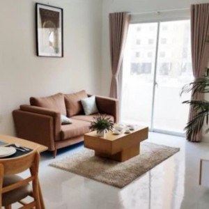 Gia đình đơn chiết cần 1 cô giúp việc ở lại với gia đình ở trên đường Tên Lửa quận Bình Tân. Lương 13 triệu