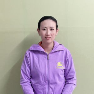 Chị Phượng Nấu Ăn Ngon , Rất Thiện Chí Đi Làm Đang Tìm Việc Bao Ăn Ở Lại A