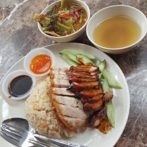 EM CẦN TÌM GẤP 1 CHỊ GIÚP VIỆC NHÀ CHO GIA ĐÌNH EM Ở QUẬN 7