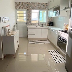 E Tìm Chị Giúp Việc Nhà Chung Cư Vinhomes Tân Cảng Bao Ăn Ở Lại Lương 13 Triệu