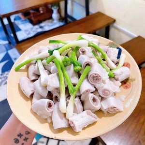 Cần gấp 1 cô nội trợ cho gđ em ạ