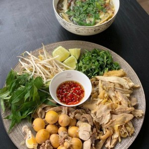 Cô Nào Lm Được Alo E Gấp Nha