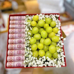 Gia đình e tuyển gấp 1 cô chăm bé giỏi đi làm bao ăn ở lại ạ