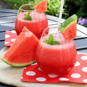 Tuyển gấp 1 cô làm giờ ạ