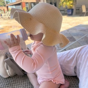 Em là mẹ đơn thân hiện đang có con nhỏ mới tròn 7 tháng thôi, mong muốn cần một cô yêu thương bé,