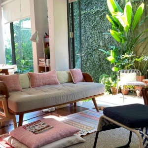 Gần Sân Bay Tân Sơn Nhất Gia Đình Em Tuyển Gấp Cô Về Phụ Việc Nhà