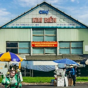 Gia Đình Con Ở Ngay Chợ Kim Biên Cần Cô Về Lau Dọn Nhà Cửa