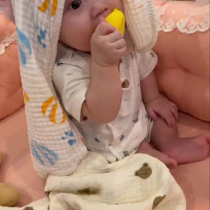 Em đang cần gấp chị trông bé để vợ em đi làm ở Quảng Hiền Tân Bình