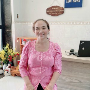 Chị Sen nhanh nhẹn chịu khó làm , đang tìm việc bao ăn ở lại ạ