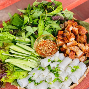 CẦN GẤP CÔ GIÚP VIỆC NHÀ LÀM LÂU DÀI NHẬN VIỆC NGAY