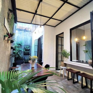 Cần Một Cô Người Miền Nào Cũng Được Về Làm Nội Trợ Cho Gia Đình Có 4 Thành viên Đều Là Người Lớn