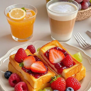 Cần tìm 1 cô giúp việc nấu ăn cho 3 người, làm ở lại ạ