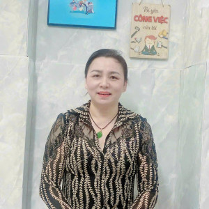 Chị Tý đang cần tìm việc đi làm ngay ạ