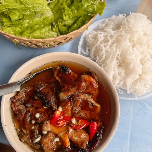 Việc Nhà Em Đang Cần Chị Về Quán Xuyến Việc Nhà Và Nấu Ăn Cho Gia Đình Tại Tân Phú