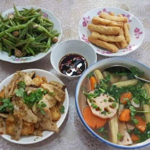 Tuyển Gấp 1 Chị Giúp Việc Nhà ( Bao Ăn Ở Lại ) Làm Việc Tại Quận 5 Lương 10 Triệu