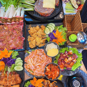 Tuyển gấp 1 cô làm việc giỏi đi làm bao ăn ở lại ạ