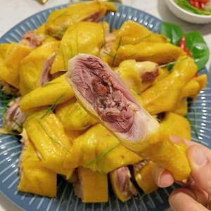 Gia đình em cần gấp , chị nào làm được alo e nha