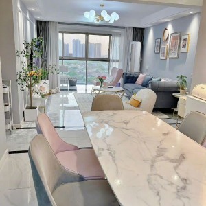 Nhà em có 2 lầu nhưng khá nhỏ, chỉ tầm 40 m2 thôi. Gia đình em đang cần 1 cô về phụ việc nhà