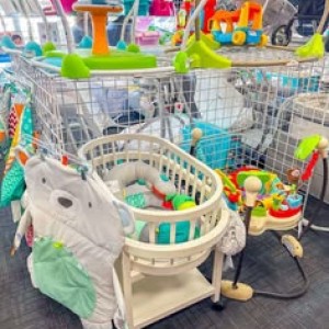 Tìm chị chăm bé gần 5 tháng tuổi tại vinhomes tân cảng quận bình thạnh bao ăn ở.