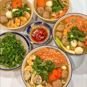 Tuyển gấp cô chăm bé ở lại