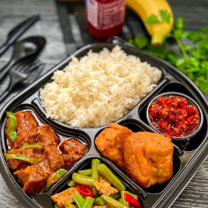 Sáng nay em cần tìm gấp chị giup việc không yêu cầu vùng miền gì hết nha