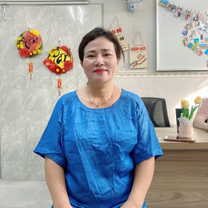 Chị Lệ đa năng mọi công việc đang tìm việc bao ăn ở lại ạ