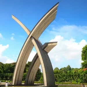 Ngay Công Viên Hoàng Văn Thụ -Tân Bình,cần Gấp 1 Cô Về Giúp Viêc Nhà.