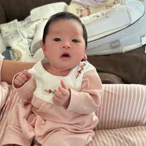 ALO ALO CÁC CHỊ ƠI, NAY EM NGỌC ĐANG TUYỂN CHỊ CHĂM EM BÉ 9 THÁNG TẠI TÂN PHÚ