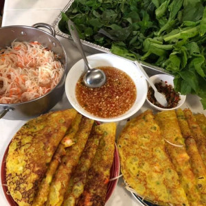 Gia Đình Em Có 3 Người Lớn Ở Trên Đường Tân Kỳ Tân Quý Quận Tân Phú Đang Cần Tìm Gấp Một Cô Giúp Việc Nhà.